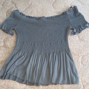 Love Free olive green off the shoulder womens top size medium UEC